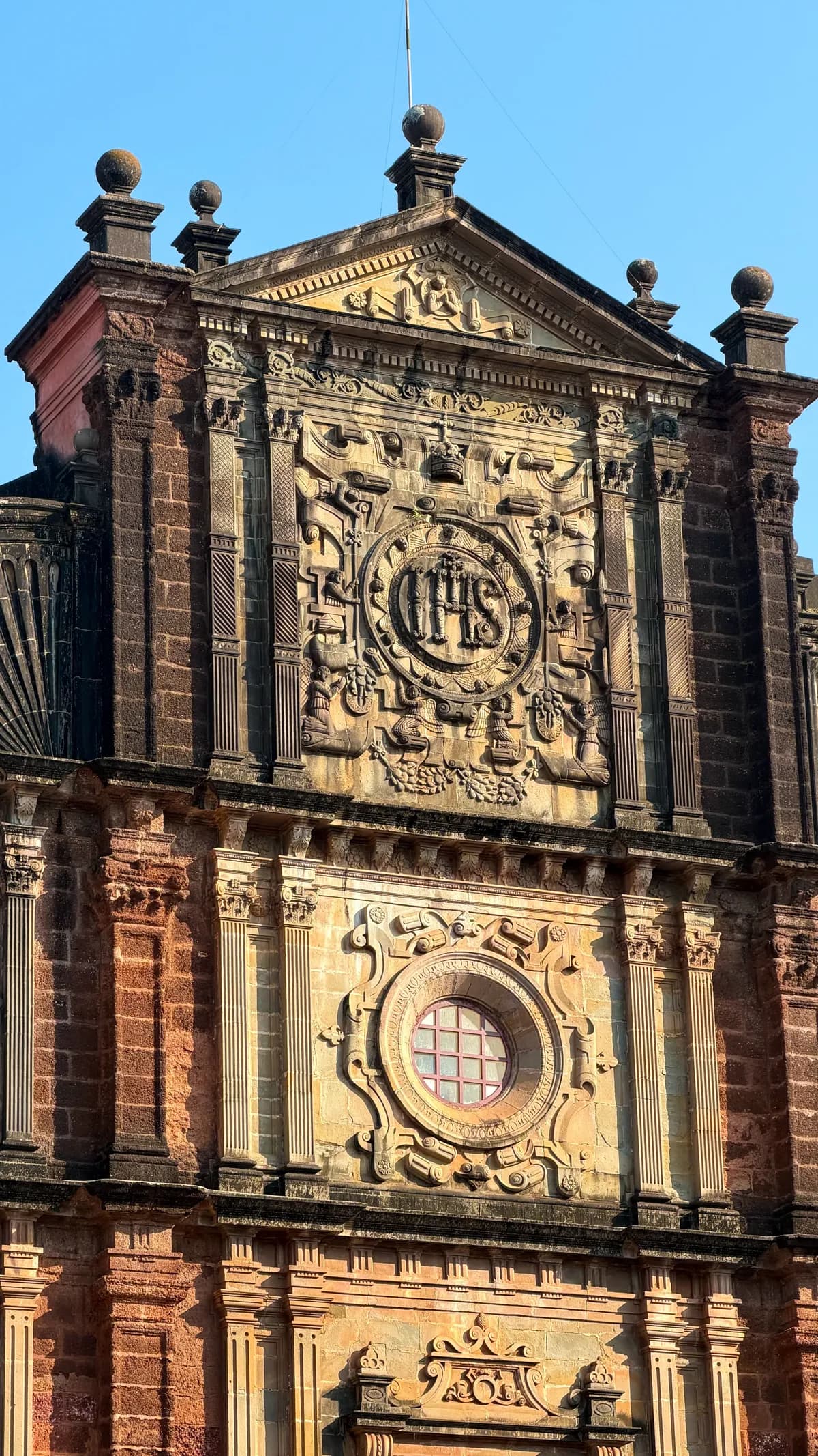 Basilica of Bom Jesus, Old Goa
