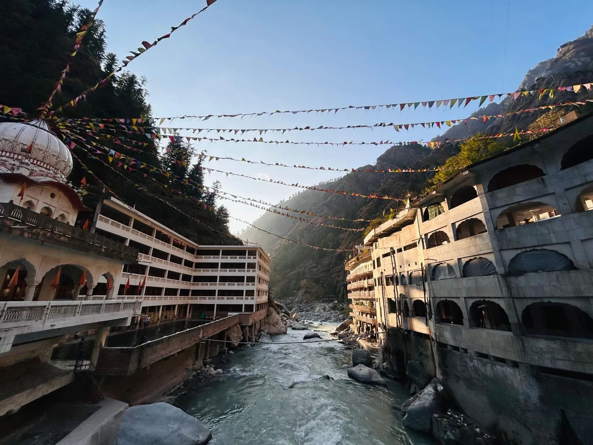Parvati Valley mornings